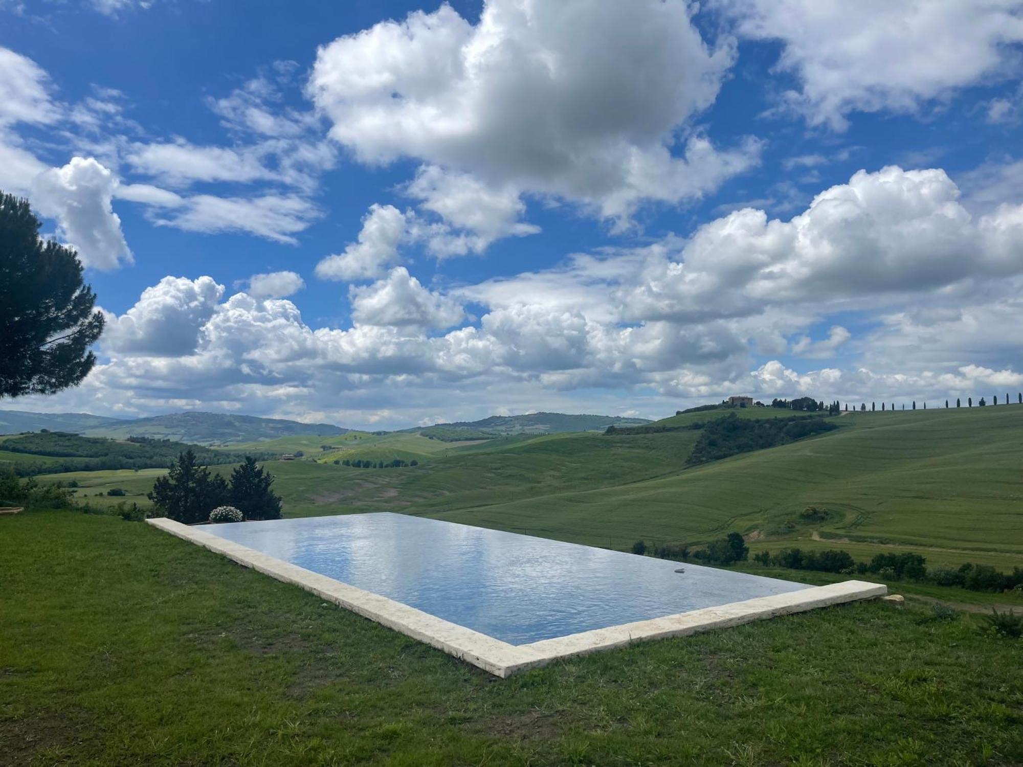 Agriturismo Il Casalino ปีเอนซา ภายนอก รูปภาพ